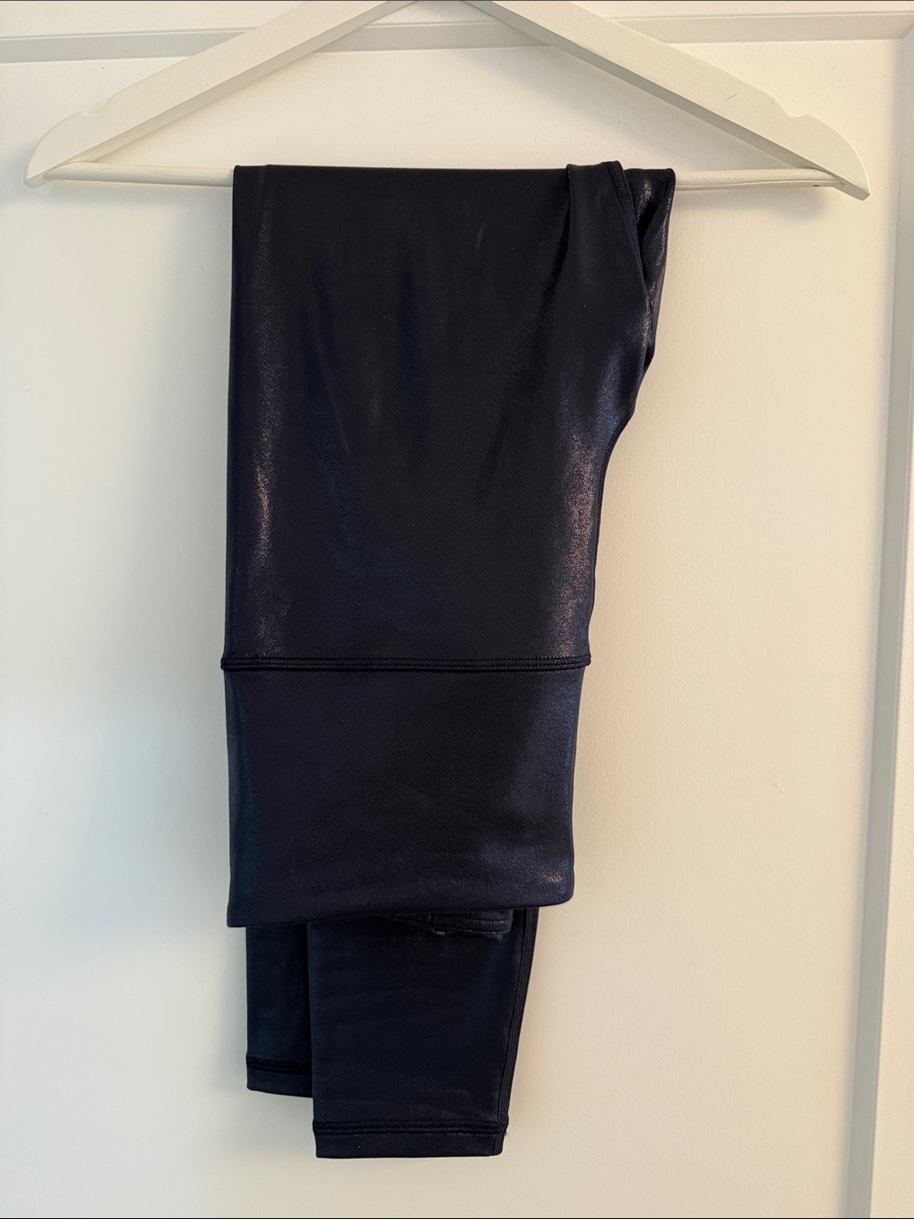 Brand new Athleta Midnight Navy Shimmer Leggings